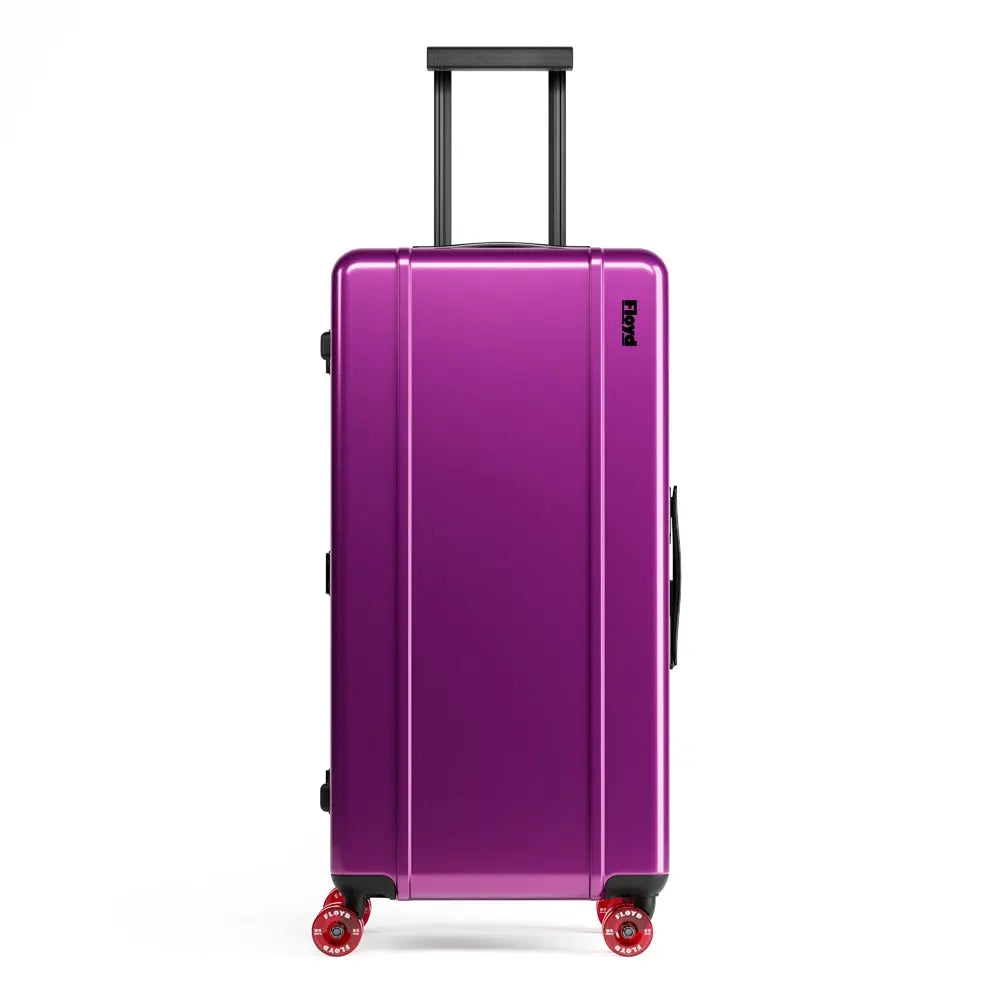 Front view of the Floyd Bold suitcase in Magic Purple