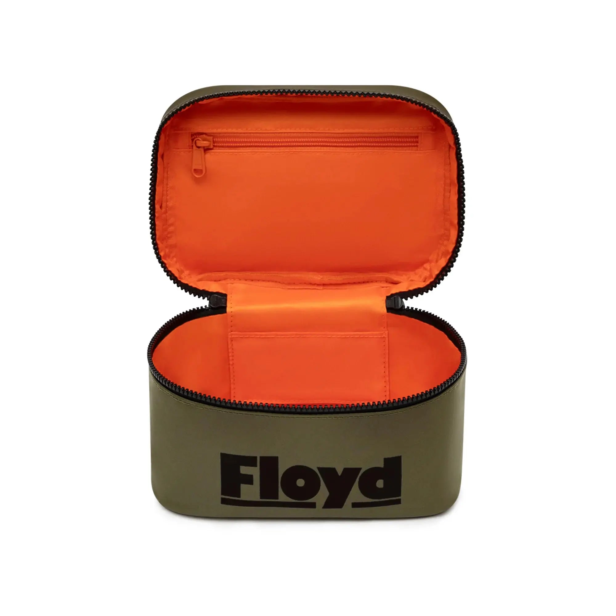 Open interior – Floyd Travel Kit in Gator Green