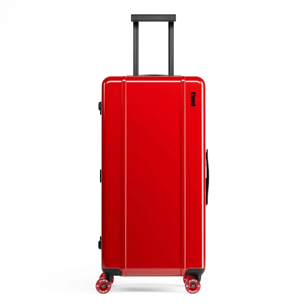 Front view of the Floyd Bold suitcase in Bahia Red