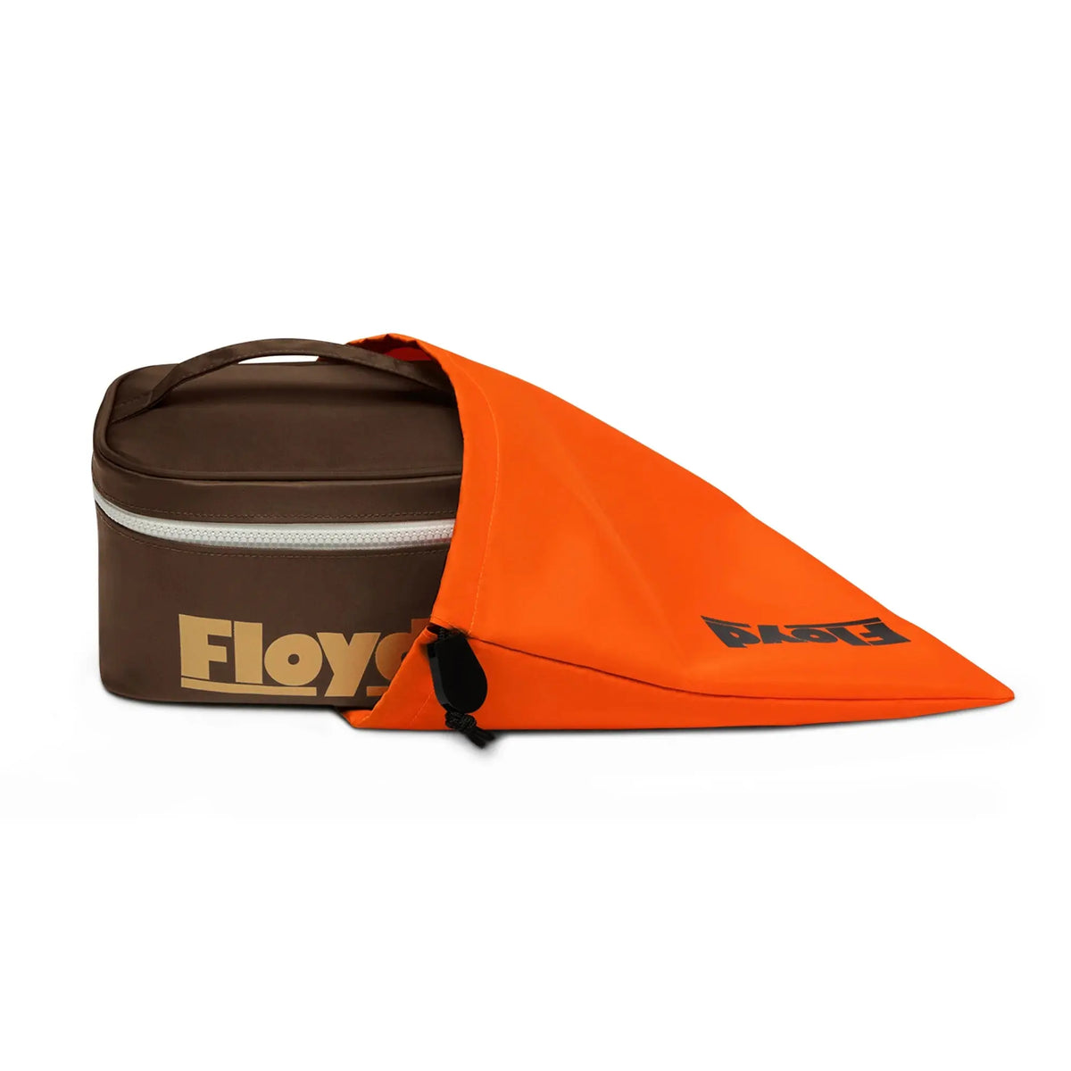 Included duster bag – Floyd Travel Kit in Bronco Brown