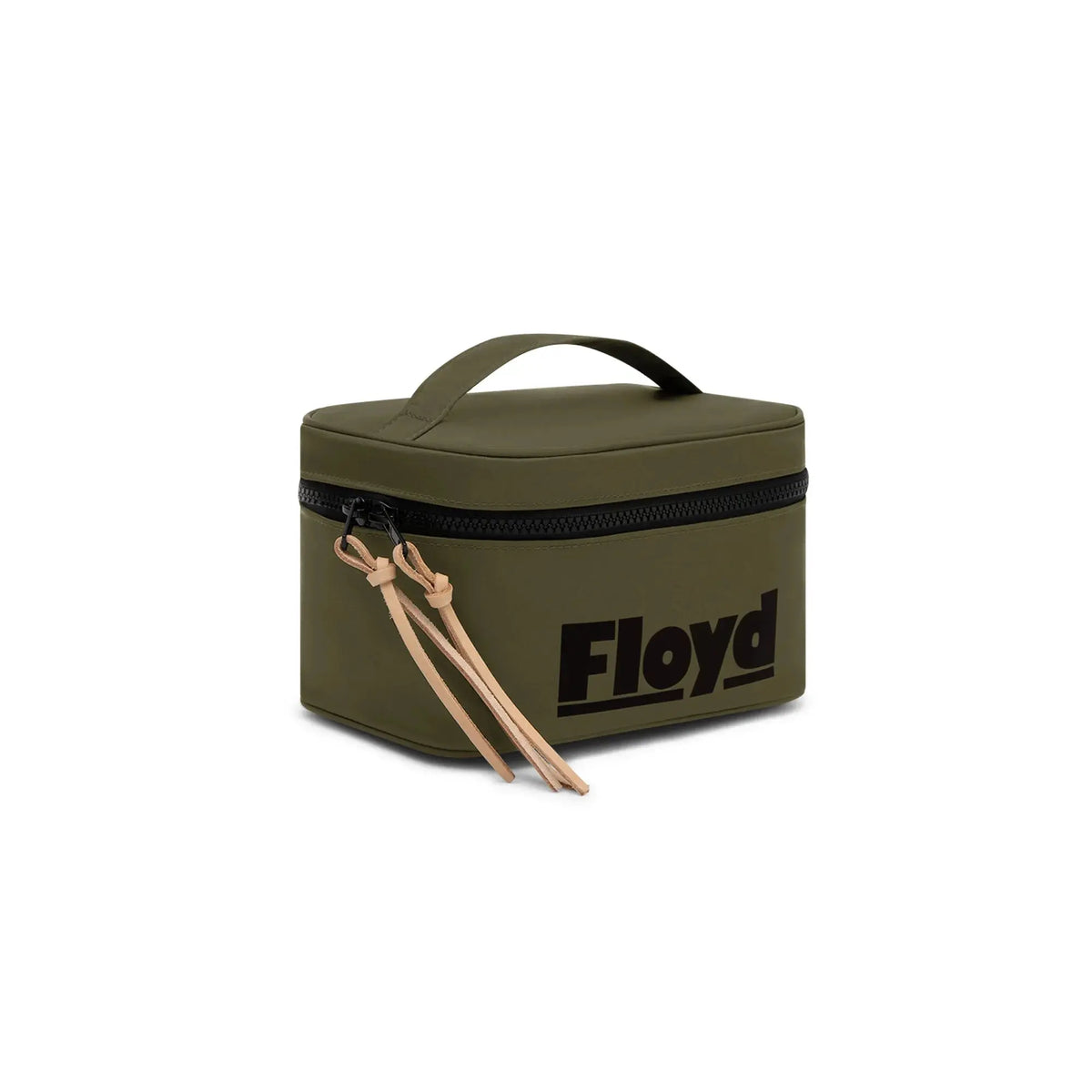 Three-quarter view – Floyd Travel Kit in Gator Green