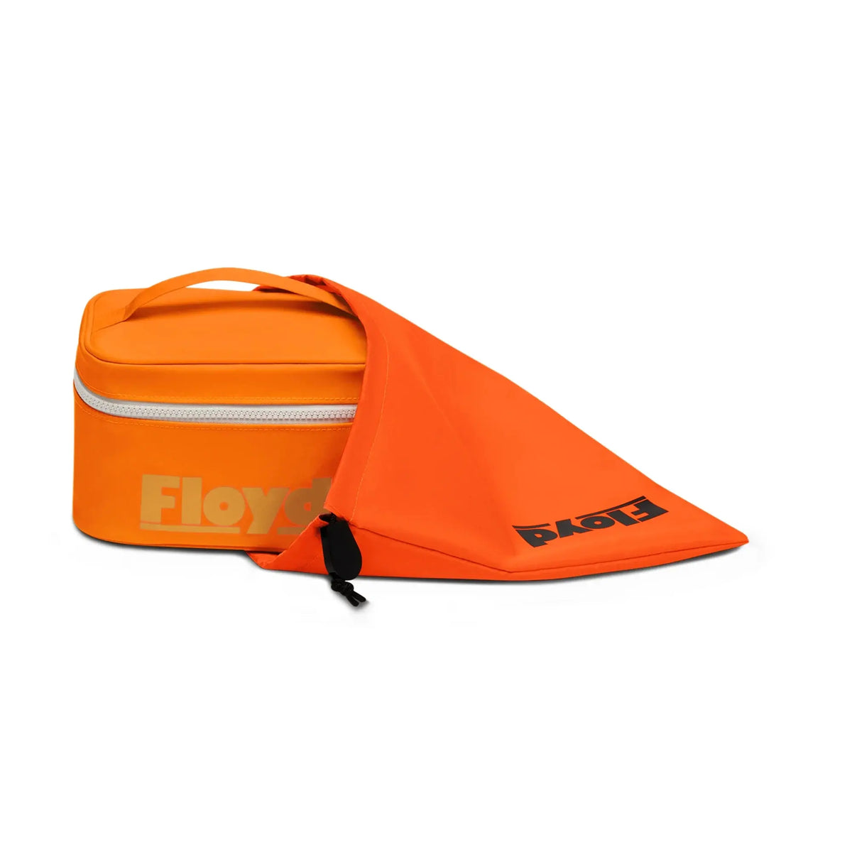 Included duster bag – Floyd Travel Kit in Hot Orange