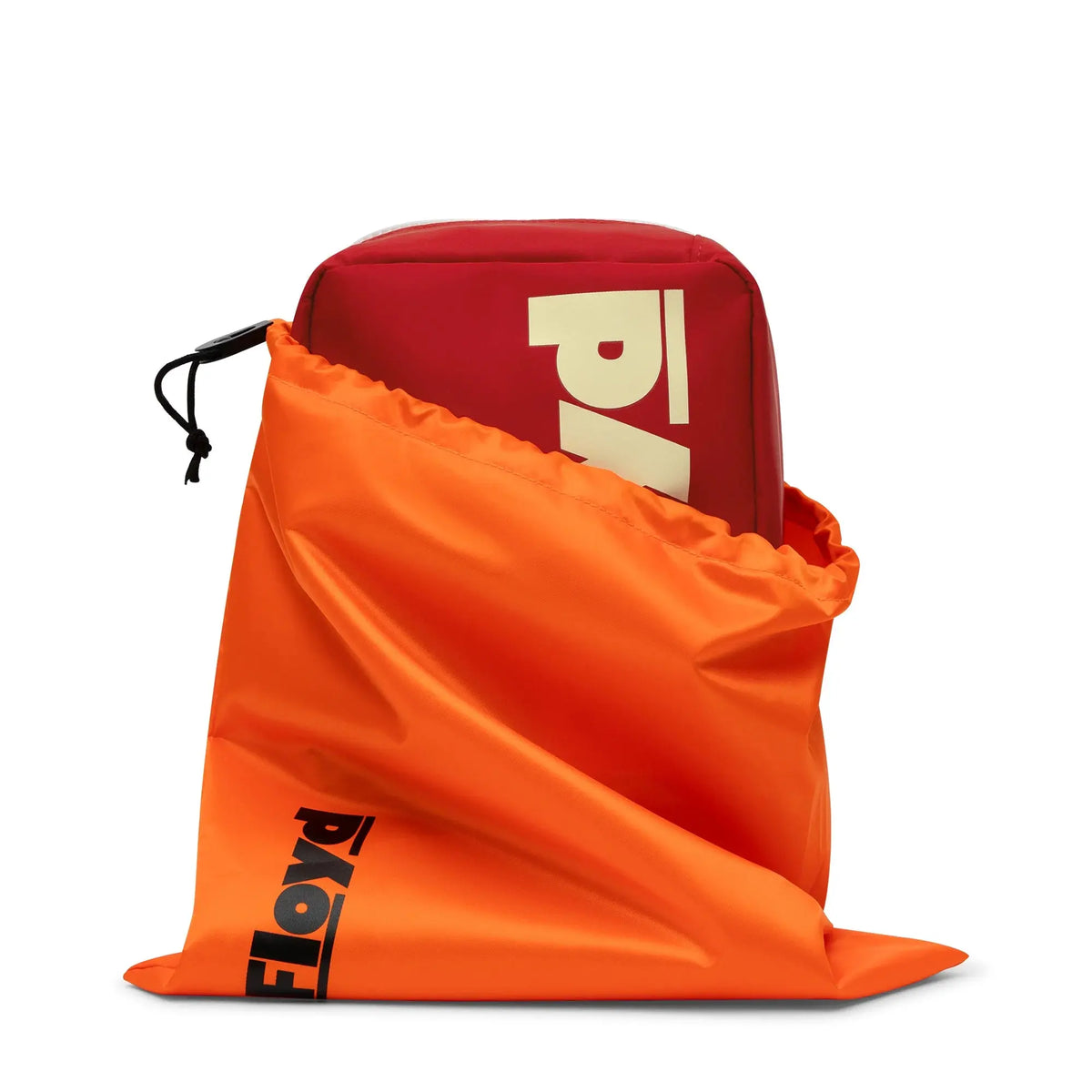 Included duster bag – Floyd Washkit in Bahia Red