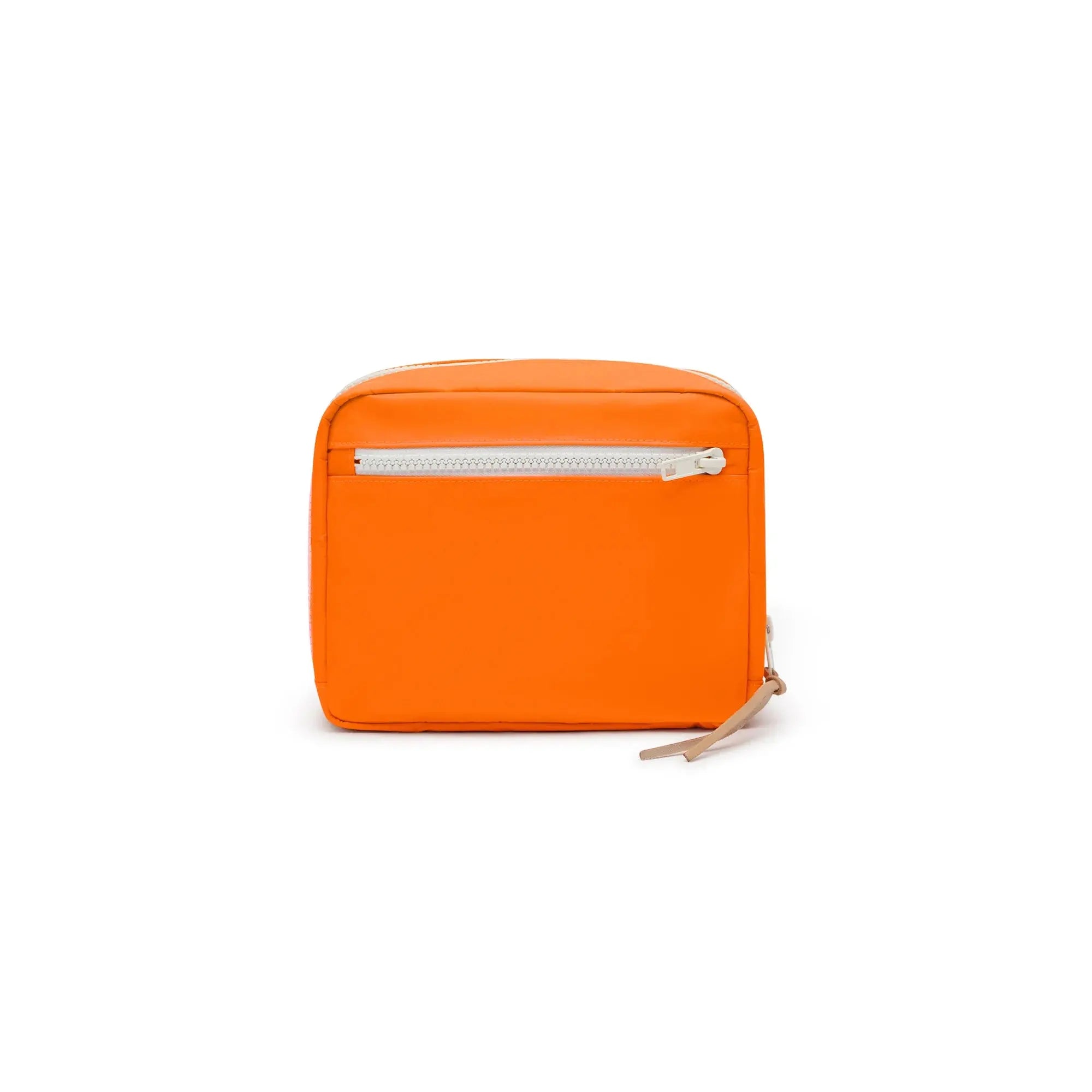 Rear view – Floyd Washkit in Hot Orange